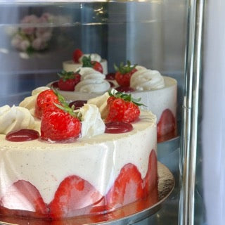 Strawberry Cake